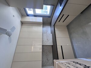 Kitchen in 1 BHK Builder Floor at Sector 42 – for Rent