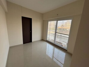 Room in 2 BHK Apartment at NL Krishna, Dahisar East – for Sale