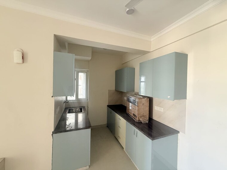 Kitchen, pareena-micasa 2 Bedroom 865 Sq.Ft. Apartment In Sector 68 Gurgaon 10312464