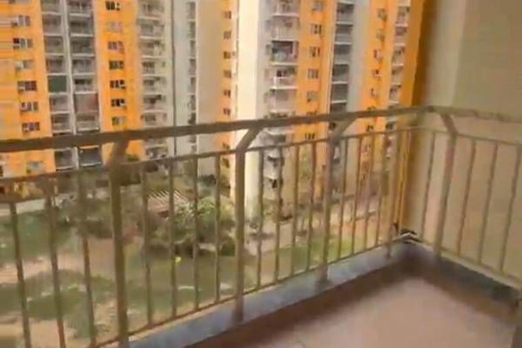 Balcony, bptp-park-grandeura 3.5 Bedroom 2032 Sq.Ft. Apartment In Sector 82 Faridabad 10312472