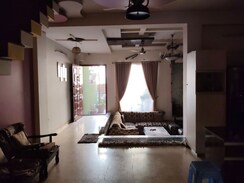 2 BHK + Extra Room Builder Floor For Rent in Roots The Orchard