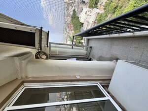 Balcony in 2 BHK Apartment at DLF Regency Park I, Dlf Phase iv – for Rent