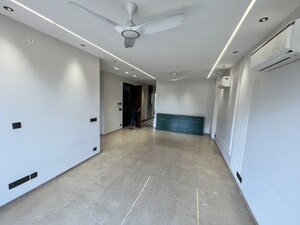 Building Lobby in 3 BHK Builder Floor at Sushant Lok I – for Rent