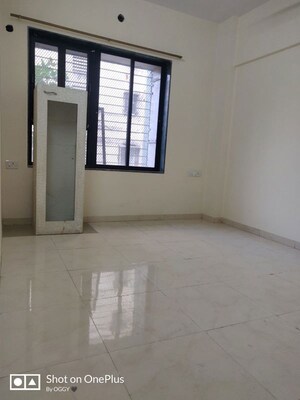 Bedroom in 2 BHK Apartment at Sanghvi Heights, Wadala – for Rent