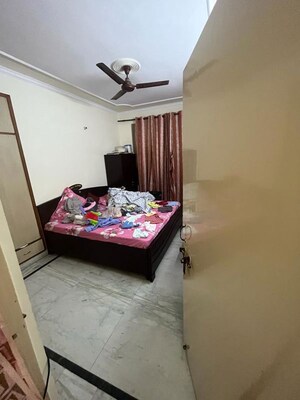 Bedroom in 3 BHK Apartment at Shri Banke Vihari, Sector 56 – for Rent