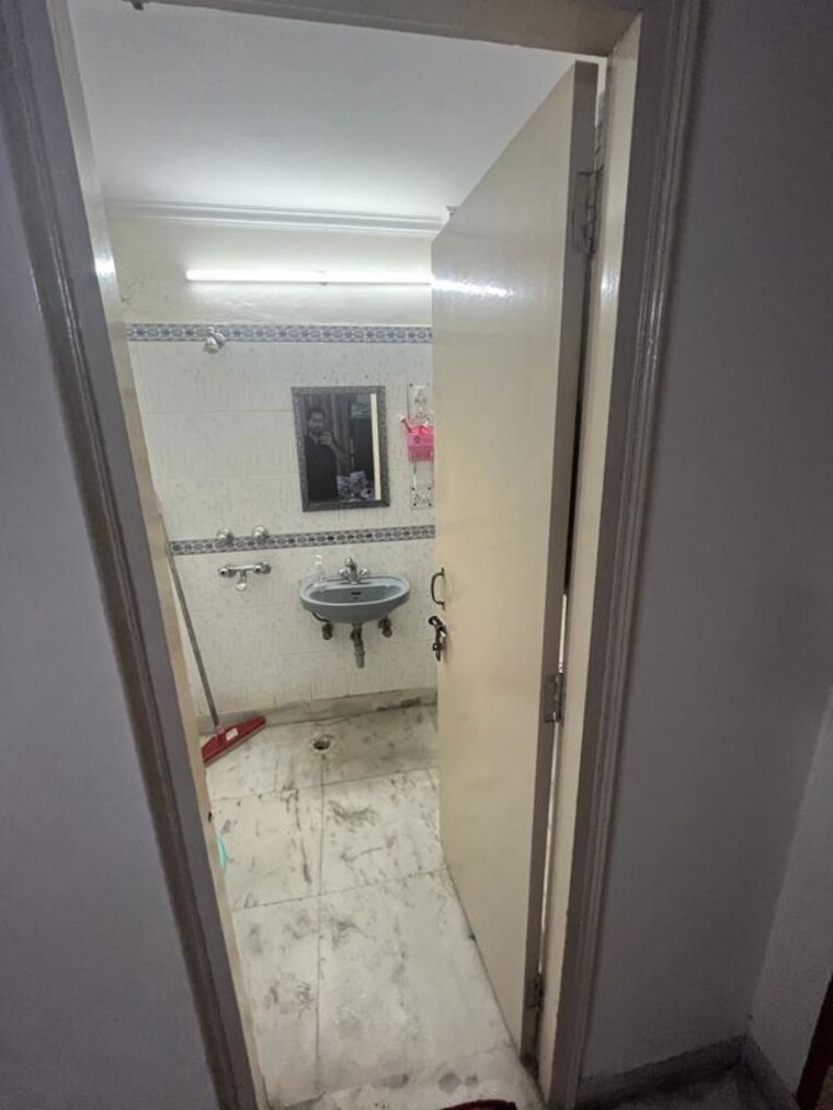undefined, cghs-sahyog-apartments 2 Bedroom 1500 Sq.Ft. Apartment In Sector 56 Gurgaon 10312531
