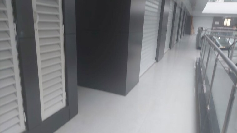 Room, tribute-ultima-business-center Commercial Office Space 534 Sq.Ft. In Kondhwa Budruk Pune 10312528