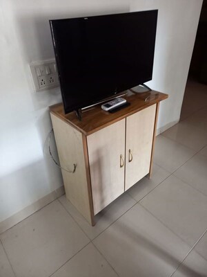 Kitchen in 1.5 BHK Apartment at Andheri West – for Rent