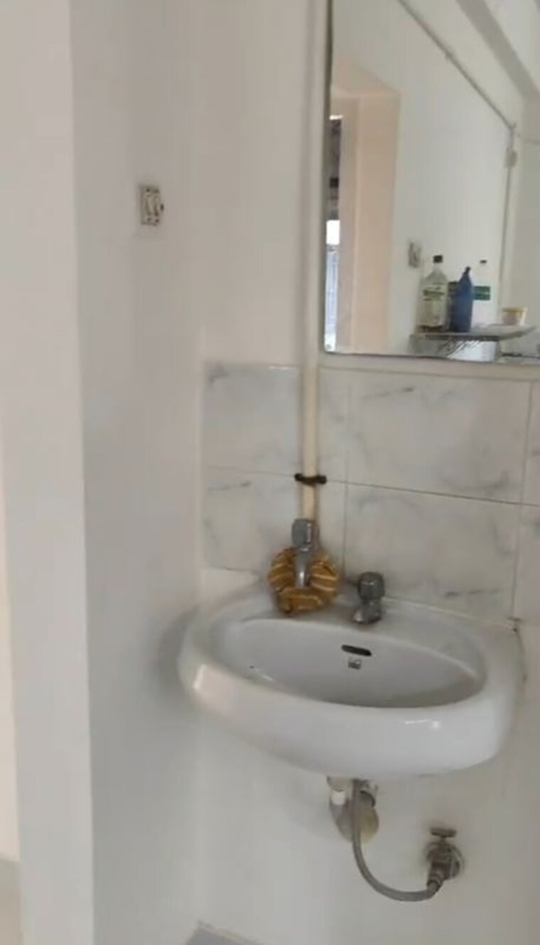 Bathroom, mhada-apartments 2 Bedroom 638 Sq.Ft. Apartment In Goregaon East Mumbai 10312526