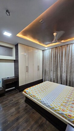 2.5 BHK + Extra Room Apartment For Rent in Kalpataru Aura