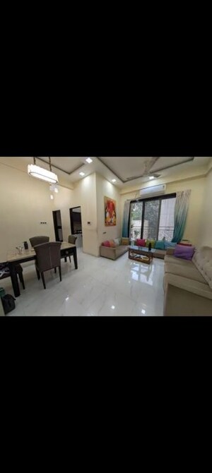 Team Area in 1 BHK Apartment at Runwal Lands End, Kolshet – for Sale
