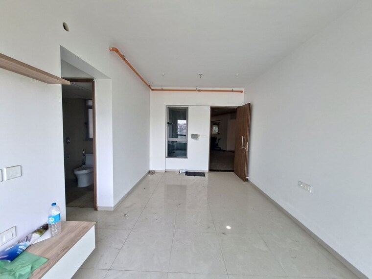 Living Room, kalpataru-immensa-b 2 Bedroom 664 Sq.Ft. Apartment In Kolshet Road Thane 10312614