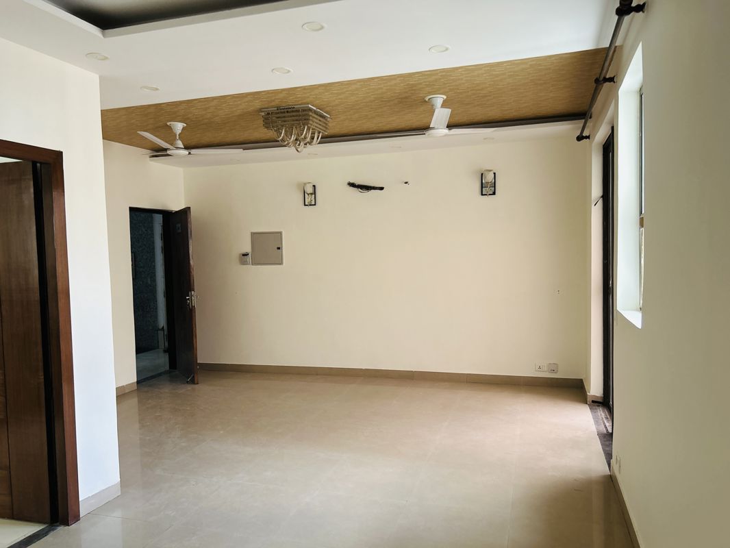 2 BHK 1095 Sq.Ft. Apartment in Unitech The Residences Gurgaon