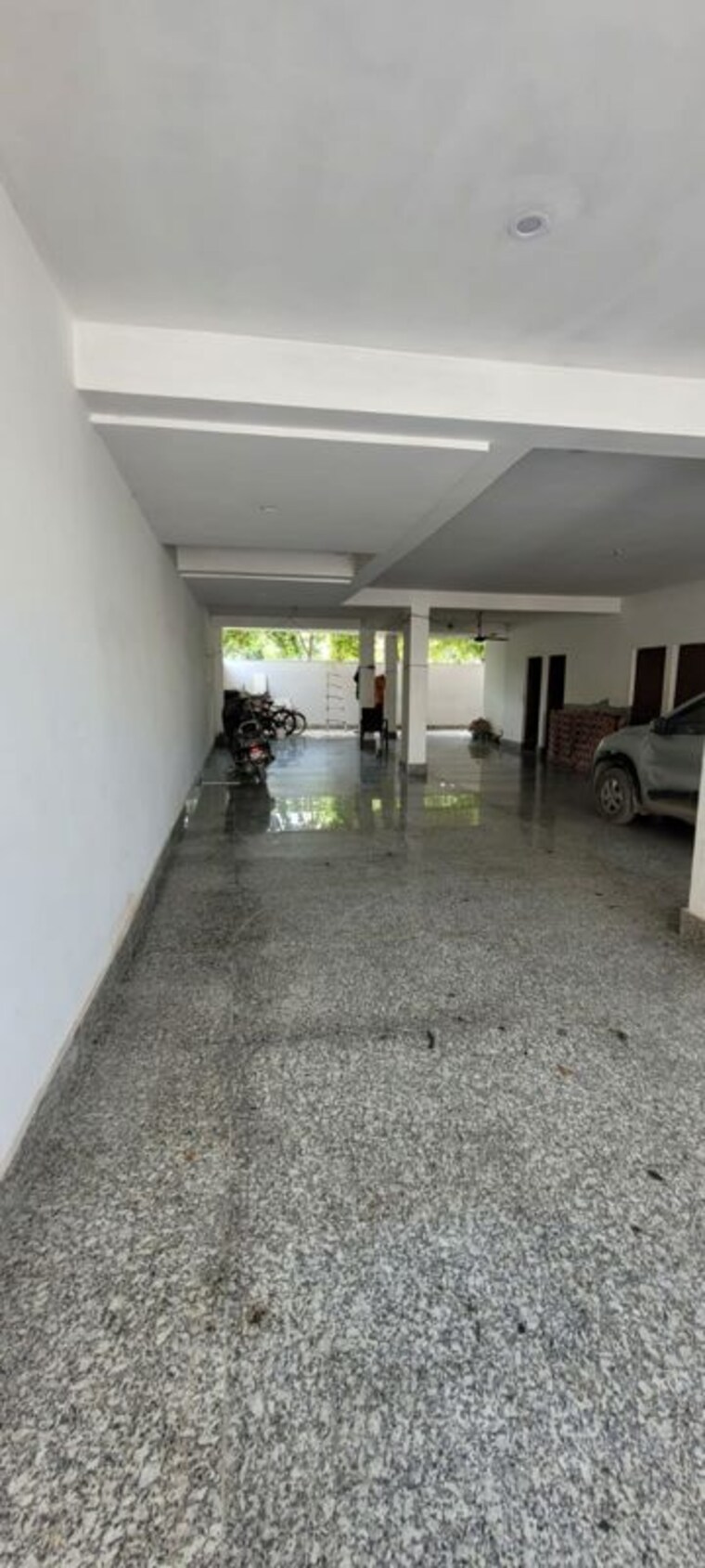  Parking, sector 84 3 Bedroom 145 Sq.Yd. Builder Floor In Sector 84 Faridabad 10312651