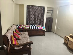 2 BHK Apartment For Rent in Platinum Society