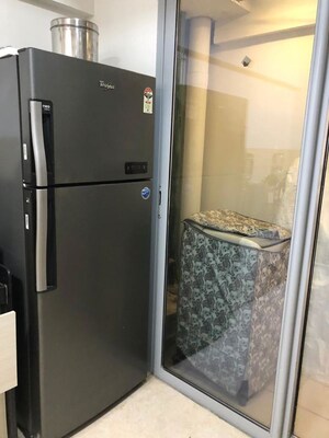 Furnished Amenities in 3 BHK Apartment at K Raheja Interface Heights, Malad West – for Sale