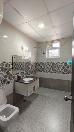 Kitchen in 6+ BHK Villa at Awas Vikas, Gomti Nagar – for Rent