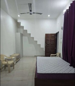 Bathroom in 1 BHK Villa at Gomti Nagar – for Rent