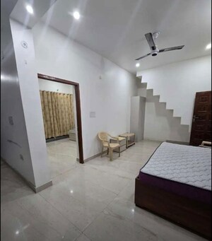 Living Room in 1 BHK Villa at Gomti Nagar – for Rent