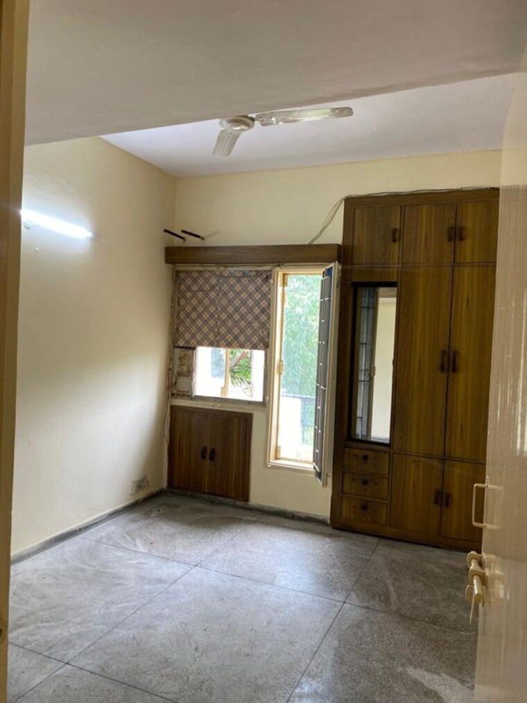 Room, patparganj 2 Bedroom 850 Sq.Ft. Apartment In Patparganj Delhi 10312787