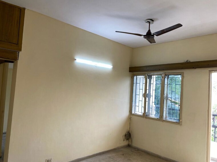 Room, patparganj 2 Bedroom 850 Sq.Ft. Apartment In Patparganj Delhi 10312787