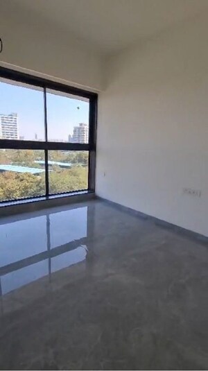 Bedroom in 3 BHK Apartment at Chembur – for Rent