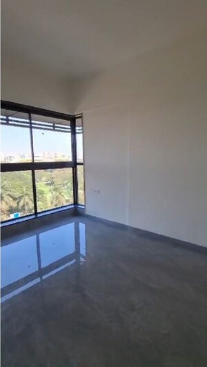 Bedroom in 3 BHK Apartment at Chembur – for Rent