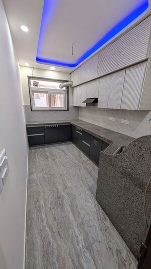 Kitchen in 2 BHK Builder Floor at Ardee City, Sector 52 – for Rent