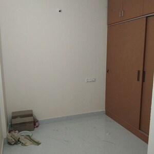 Room in 2 BHK Independent House at Thanisandra – for Rent