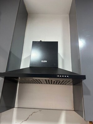 Furnished Amenities in 3 BHK Apartment at Brahmaputra Shopping Complex, Sector 29 – for Rent