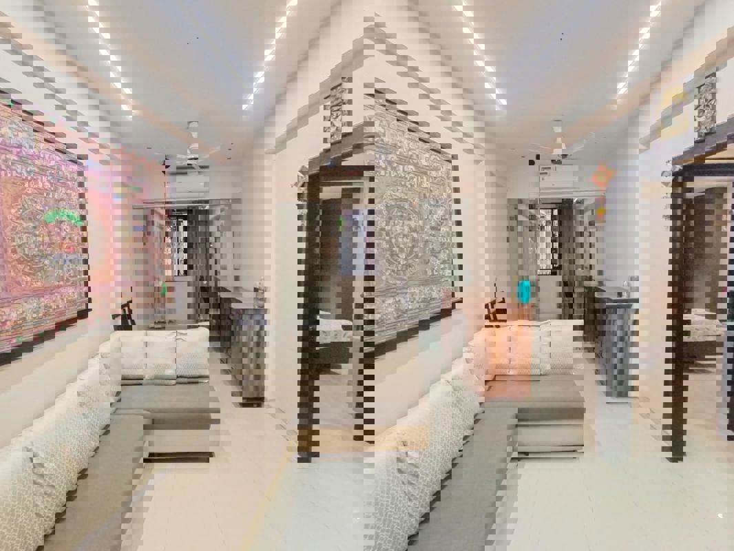 1 BHK 750 Sq.Ft. Apartment in Balmurali CHS