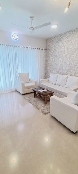 Team Area in 3 BHK Apartment at Gardenia Apartment Santacruz, Santacruz East – for Rent