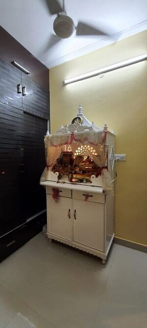  3.5 BHK Apartment at Purvanchal Royal Park, Sector 137 – for Sale