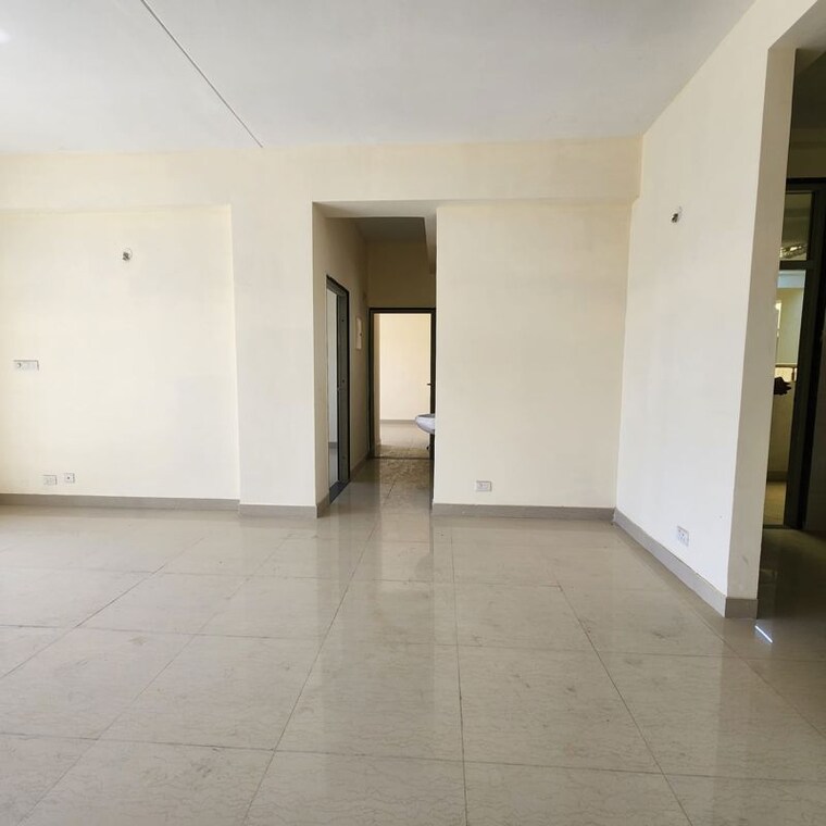 Room, sector 12 dwarka 3 Bedroom 1500 Sq.Ft. Apartment In Sector 12 Dwarka Delhi 10312866