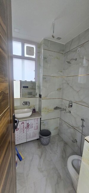 Bathroom in 3 BHK Builder Floor at Puri Kohinoor, Sector 89 – for Rent