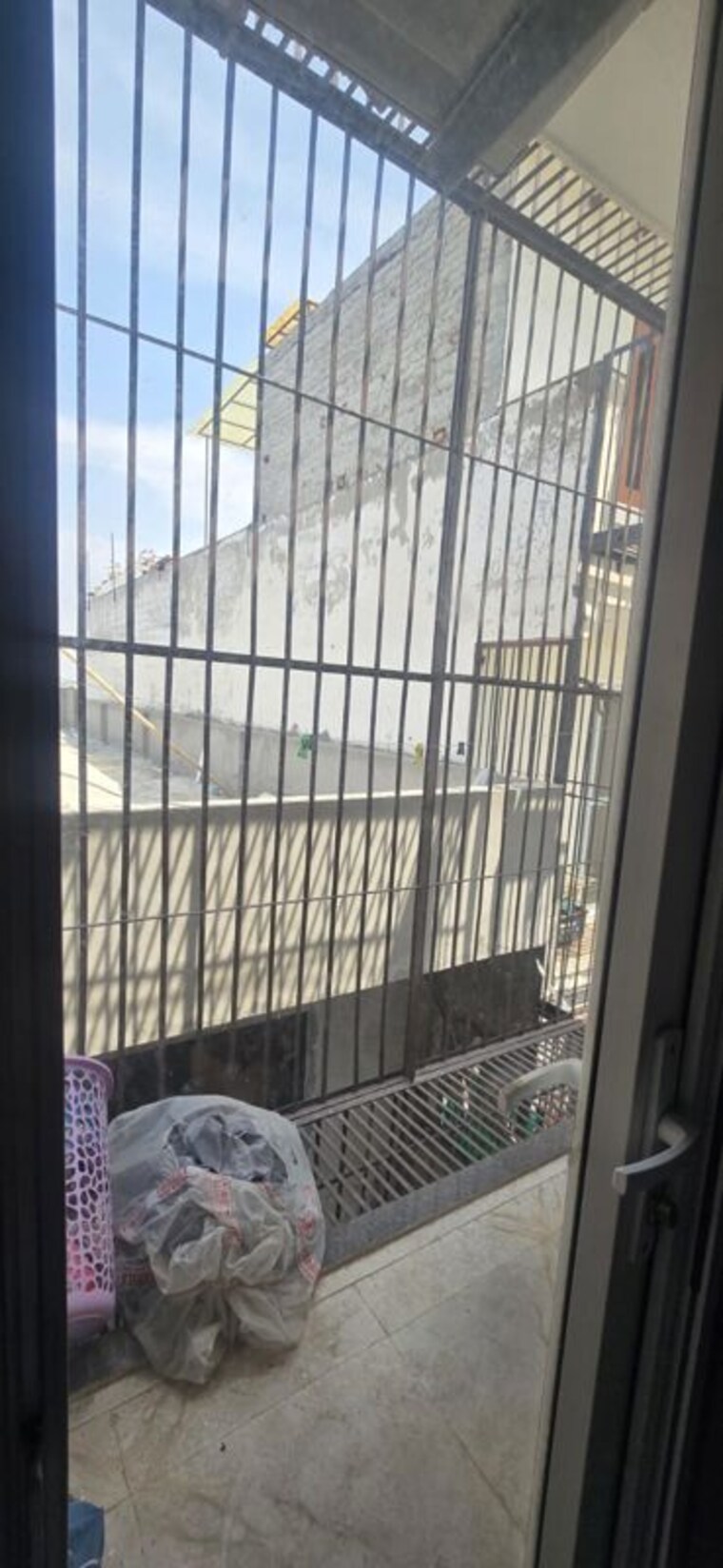 Balcony, puri-kohinoor 3 Bedroom 150 Sq.Yd. Builder Floor In Sector 89 Faridabad 10312950