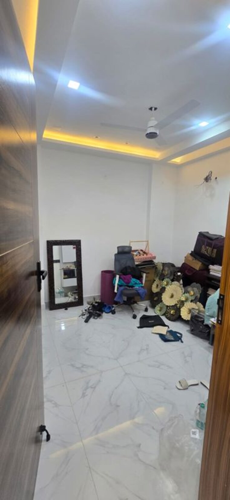  Parking, puri-kohinoor 3 Bedroom 150 Sq.Yd. Builder Floor In Sector 89 Faridabad 10312950