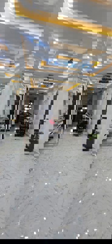 3 BHK 150 Sq.Yd. Builder Floor in Puri Kohinoor