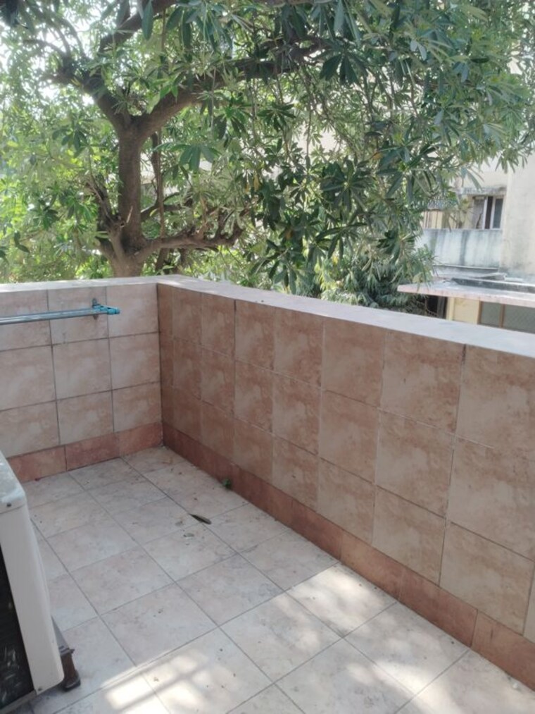 Balcony, sarita vihar 3 Bedroom 1850 Sq.Ft. Apartment In Sarita Vihar Delhi 10312943