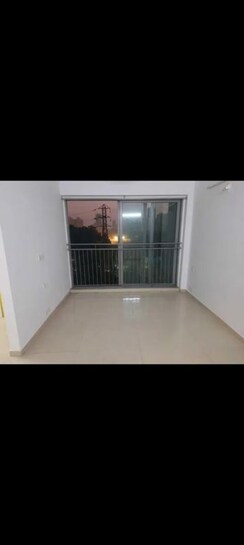 2 BHK Apartment For Sale in Kalpataru Parkcity Sunrise A