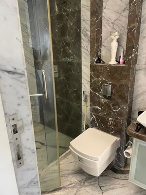 Bathroom in 3 BHK Apartment at Swastik Solitaire, Chembur – for Rent