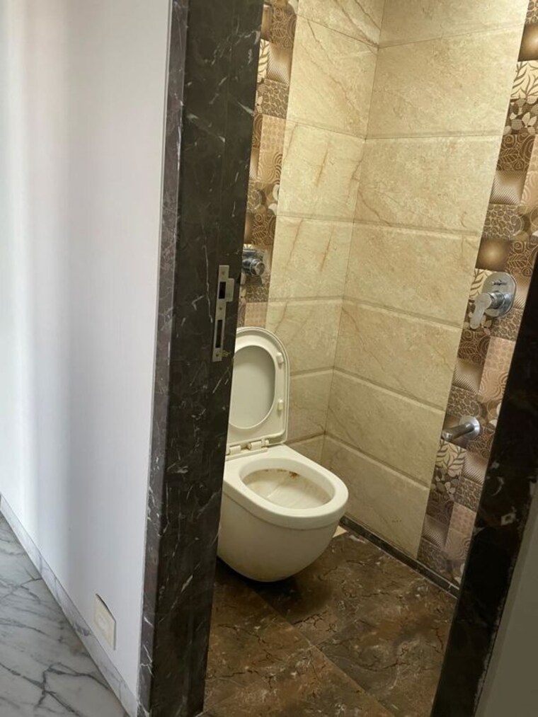 Bathroom, swastik-solitaire 3 Bedroom 1625 Sq.Ft. Apartment In Chembur Mumbai 10312938