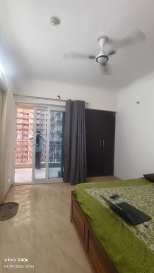 Bedroom in 2 BHK Apartment at Gaur City 7th Avenue, Sector 4 Greater Noida – for Rent