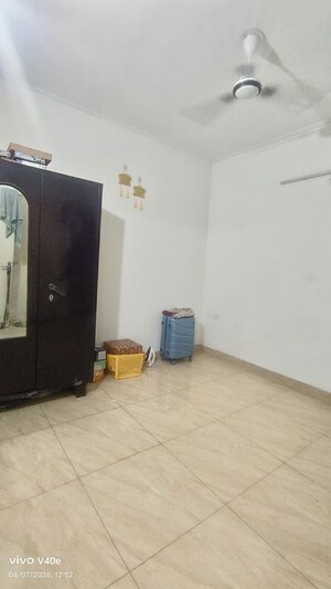 Living Room in 2 BHK Apartment at Gaur City 7th Avenue, Sector 4 Greater Noida – for Rent