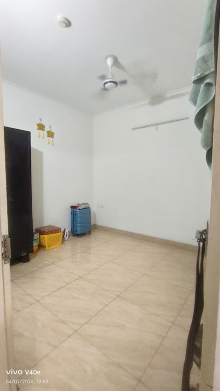 Room, gaur-city-7th-avenue 2 Bedroom 1075 Sq.Ft. Apartment In Sector 4 Greater Noida Greater Noida 10312975