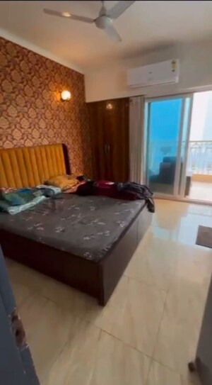 Bedroom in 2 BHK Apartment at Gaur City 7th Avenue, Sector 4 Greater Noida – for Rent