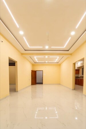 Room in 3 BHK Apartment at Narsingi – for Rent