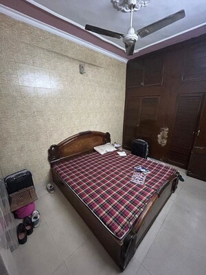 Bedroom in 2 BHK Independent House at Sector 44 – for Rent