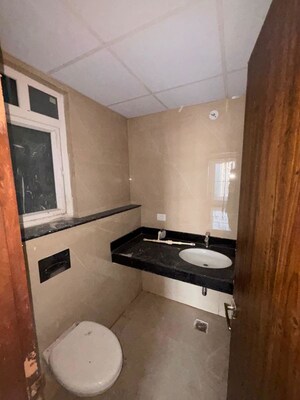 Bathroom in 3.5 BHK Apartment at Rishita Mulberry Heights, Sushant Golf City – for Rent