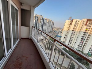 3.5 BHK Apartment For Rent in Rishita Mulberry Heights, Sushant Golf City